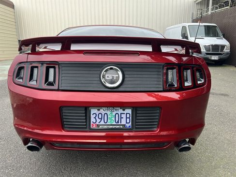 Used 2014 Ford Mustang GT w/ Equipment Group 301A image 4