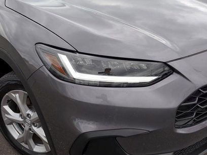 Used 2025 Honda HR-V LX