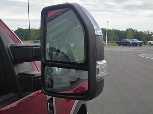 Used 2018 Ford F350 Lariat w/ Lariat Ultimate Package AWD/4WD image 6