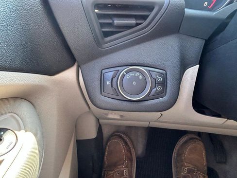 Used 2013 Ford Escape SE image 27