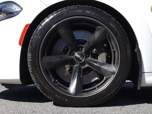 Used 2022 Dodge Charger SRT Hellcat w/ Harman/Kardon Audio Group image 31