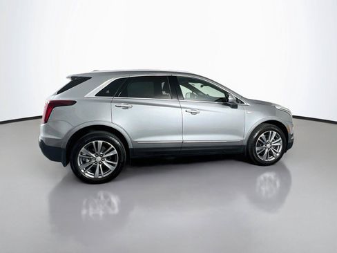 Used 2024 Cadillac XT5 Premium Luxury AWD/4WD image 7