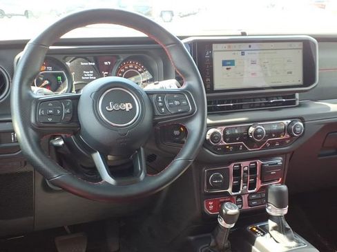 Used 2024 Jeep Wrangler Unlimited Rubicon 392 AWD/4WD image 13