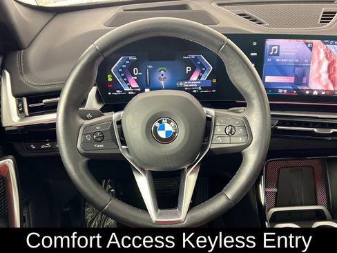 Used 2025 BMW X1 xDrive28i w/ Premium Package image 7