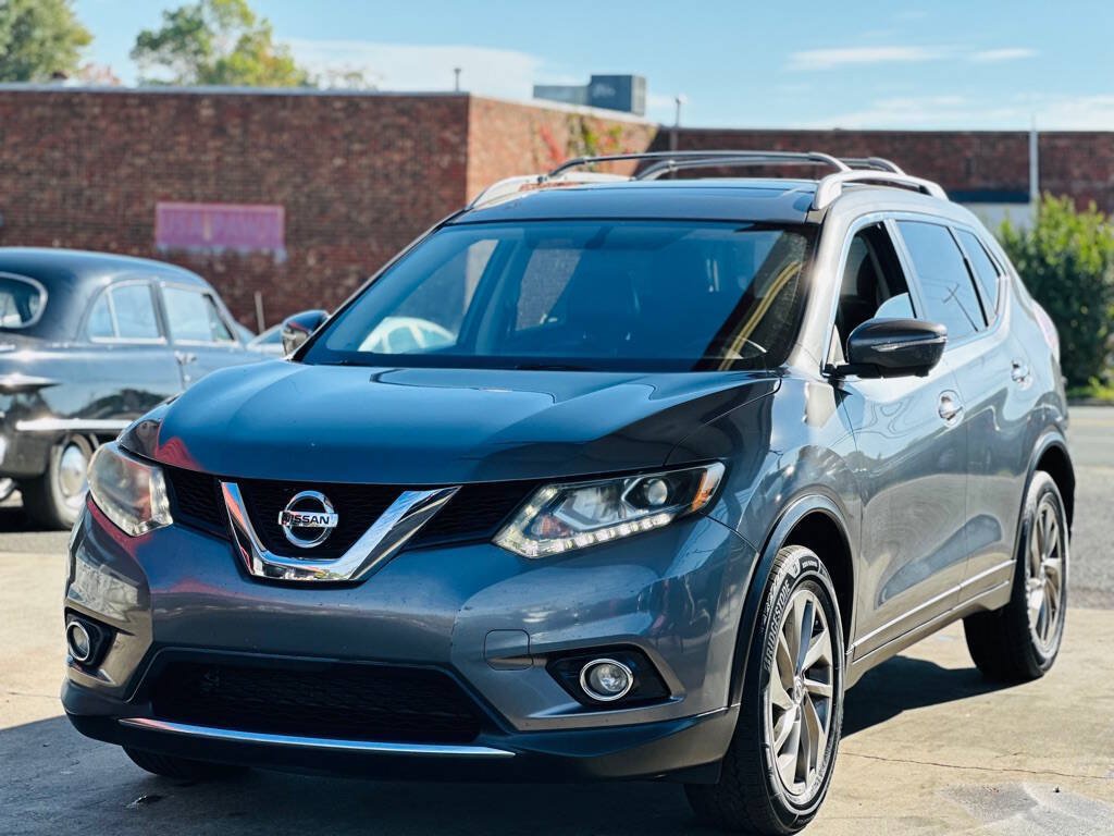Used 2014 Nissan Rogue SL w/ SL Premium Package FWD image 2