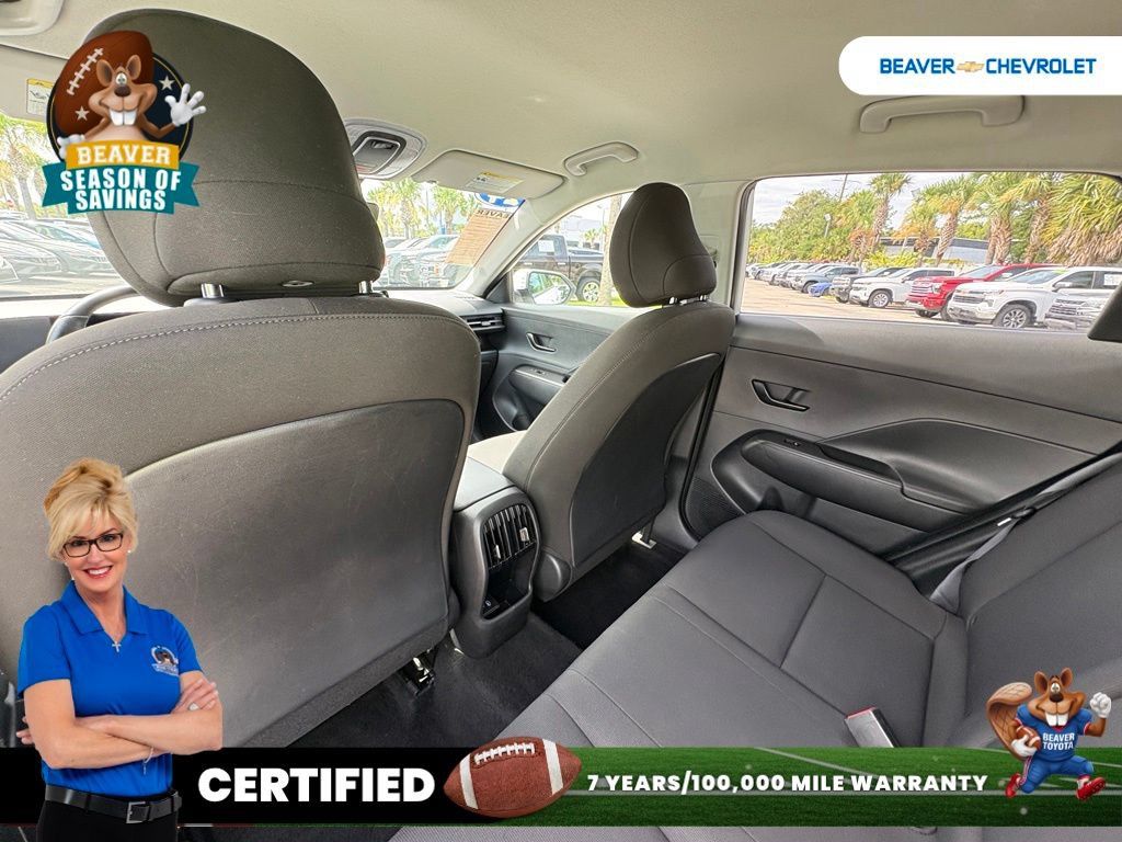 Used 2024 Hyundai Kona SEL AWD/4WD image 15