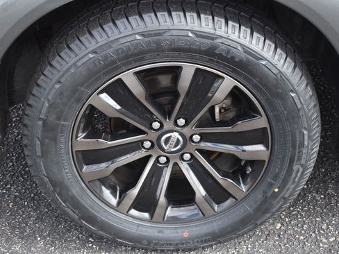 Used 2018 Nissan Armada Platinum w/ Captain Seat Package image 14