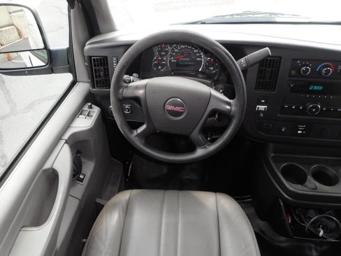 Used 2013 GMC Savana 3500 w/ Power Package RWD image 23
