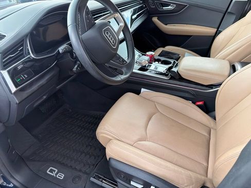 Certified 2024 Audi Q8 Prestige AWD/4WD image 3