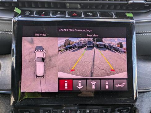 New 2025 Jeep Grand Cherokee Overland w/ Adv Protech Group III AWD/4WD image 14