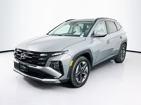 Used 2025 Hyundai Tucson SEL image 3