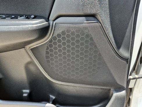 Used 2019 Honda CR-V EX image 25