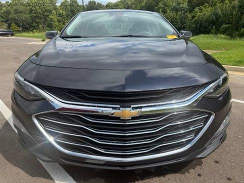 Used 2023 Chevrolet Malibu LT w/ Driver Confidence Package FWD image 3