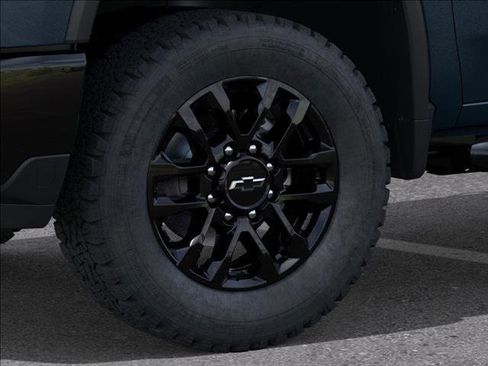New 2026 Chevrolet Silverado 2500 LT image 9