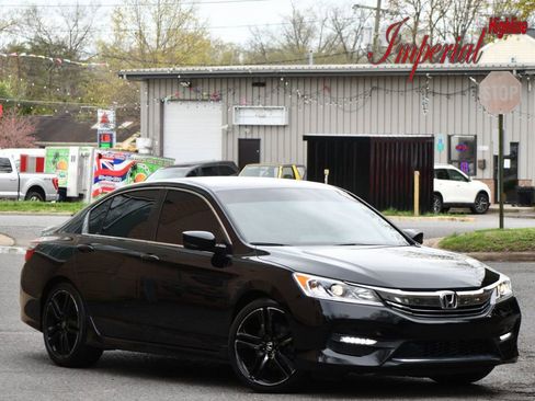 Used 2017 Honda Accord Sport image 1