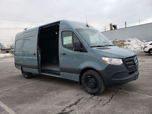 New 2026 Mercedes-Benz Sprinter 2500 image 12