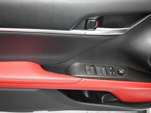 Used 2023 Toyota Camry XSE FWD image 17