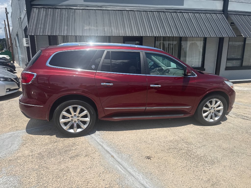 Used 2017 Buick Enclave Premium w/ Experience Buick Package FWD image 8