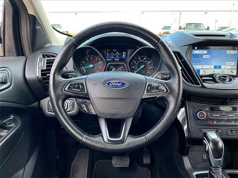 Used 2018 Ford Escape Titanium image 16