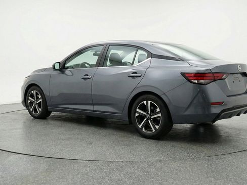Used 2025 Nissan Sentra SV FWD image 6