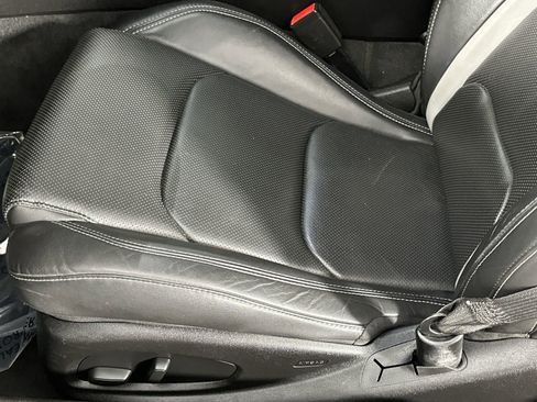 Used 2018 Chevrolet Camaro LT image 16