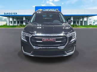 Used 2024 GMC Terrain SLE w/ Driver Convenience Package AWD/4WD video 2