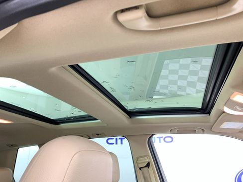 Used 2015 Mercedes-Benz GLK 350 2WD image 40