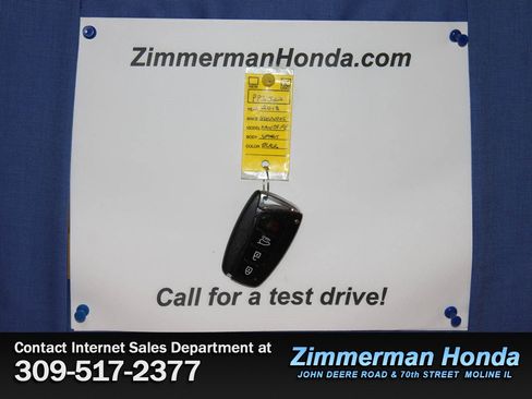 Used 2018 Hyundai Santa Fe Sport w/ 2.4L Value Package 02 AWD/4WD image 25
