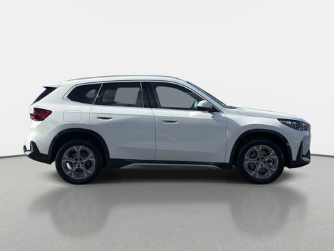 Used 2026 BMW X1 xDrive28i AWD/4WD image 2
