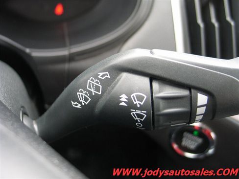 Used 2024 Ford Edge SE w/ Black Appearance Package AWD/4WD image 10