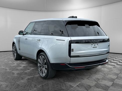 Used 2023 Land Rover Range Rover Autobiography AWD/4WD image 3
