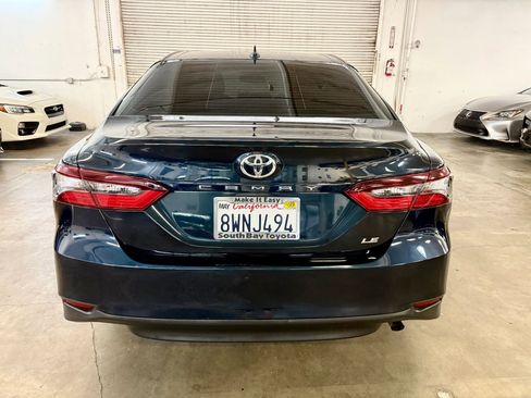 Used 2021 Toyota Camry LE w/ Convenience Package FWD image 6