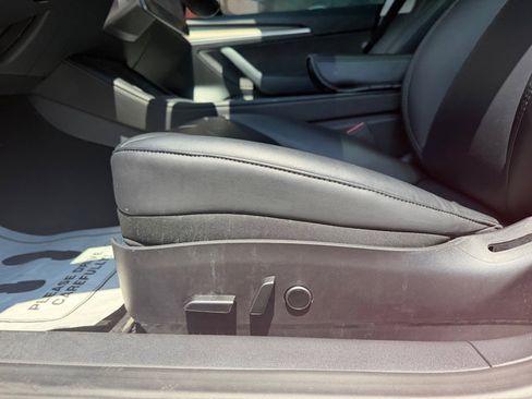 Used 2023 Tesla Model 3 Standard Range RWD image 13