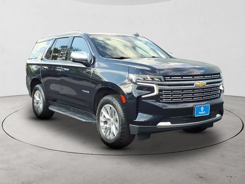 Used 2024 Chevrolet Tahoe Premier AWD/4WD image 3
