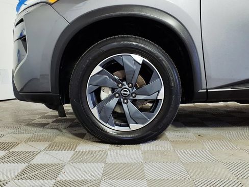 Used 2025 Nissan Rogue SV FWD image 7