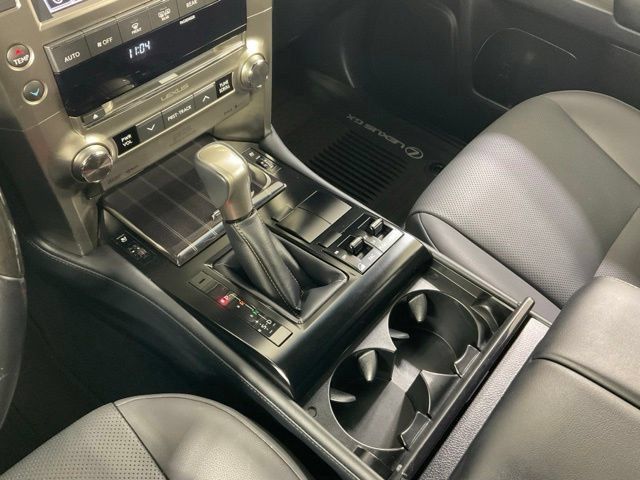 Used 2021 Lexus GX 460 Premium w/ Accessory Package AWD/4WD image 15
