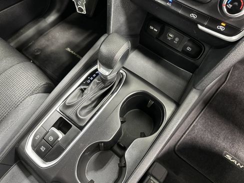 Used 2019 Hyundai Santa Fe SE FWD image 21