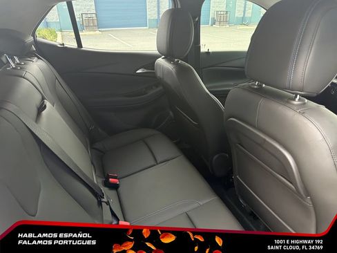 Used 2025 Buick Encore GX Sport Touring w/ Advanced Technology Package FWD image 30