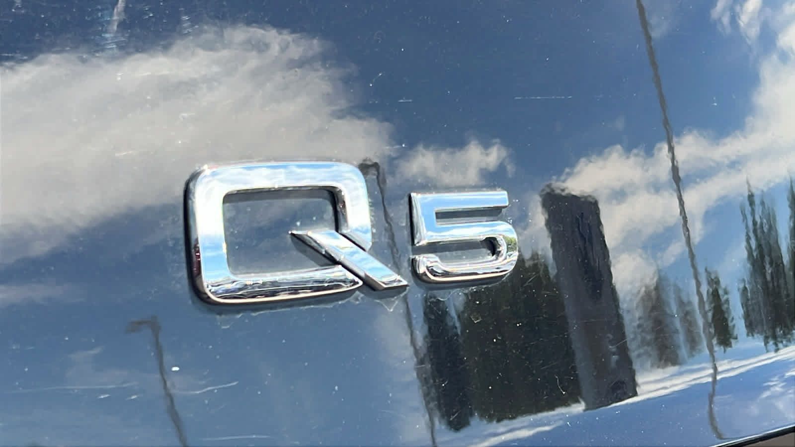 Used 2018 Audi Q5 Prestige w/ Prestige Package AWD/4WD image 28