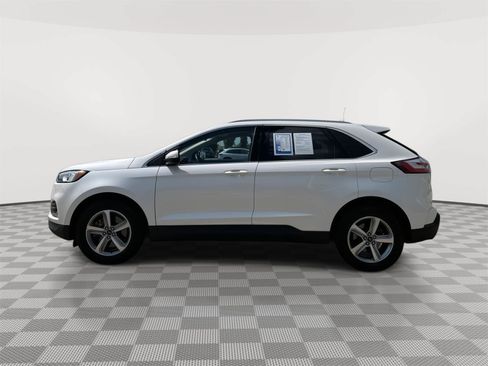 Used 2019 Ford Edge SEL w/ Equipment Group 201A AWD/4WD image 3