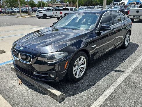 Used 2016 BMW 528i Sedan RWD image 3
