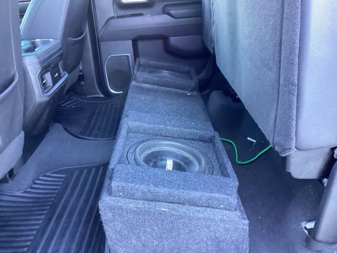 Used 2024 Chevrolet Silverado 2500 LT image 13