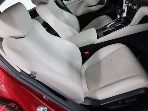 Used 2020 Honda Accord EX-L image 32