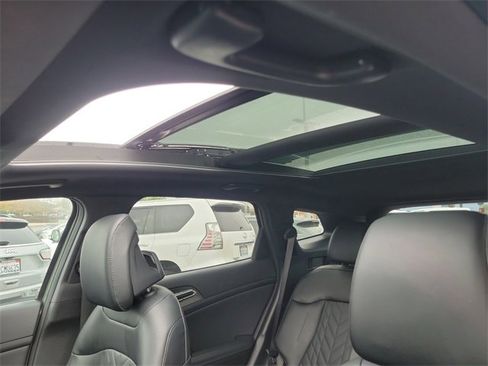 Used 2023 Kia Sportage X-Line w/ X-Line Premium Package image 34