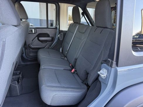 Used 2024 Jeep Wrangler Sport S image 14