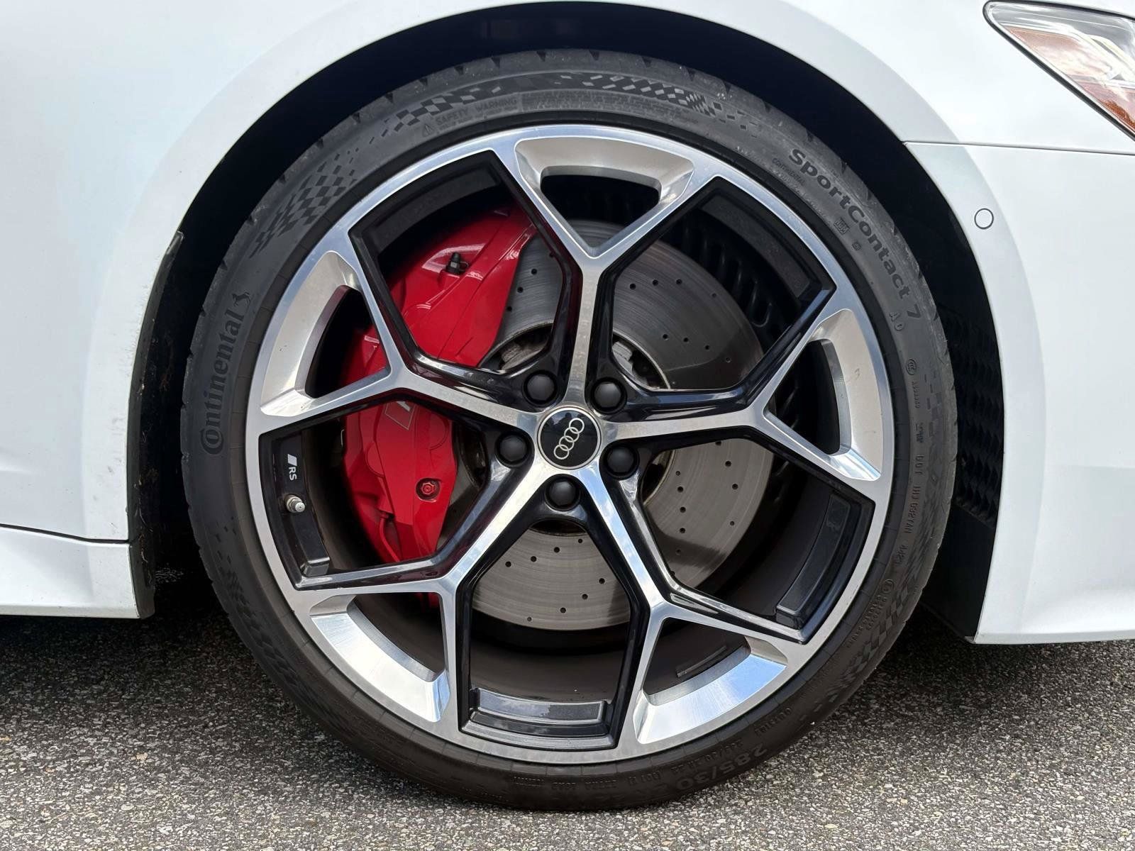 Used 2024 Audi RS 6 performance AWD/4WD image 34