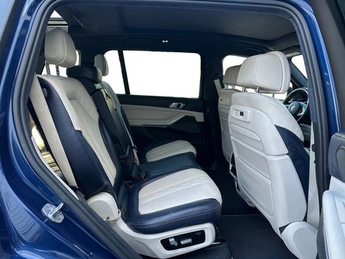 Used 2020 BMW X7 xDrive40i w/ M Sport Package image 17