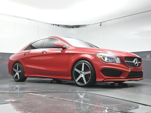 Used 2015 Mercedes-Benz CLA 250 image 38