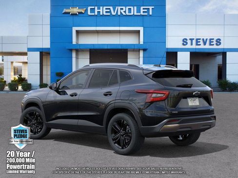 New 2026 Chevrolet Trax ACTIV w/ Sunroof Package image 3