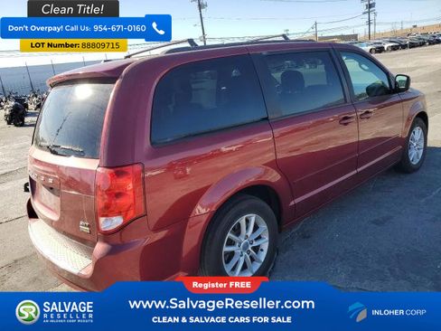Used 2016 Dodge Grand Caravan SXT image 4